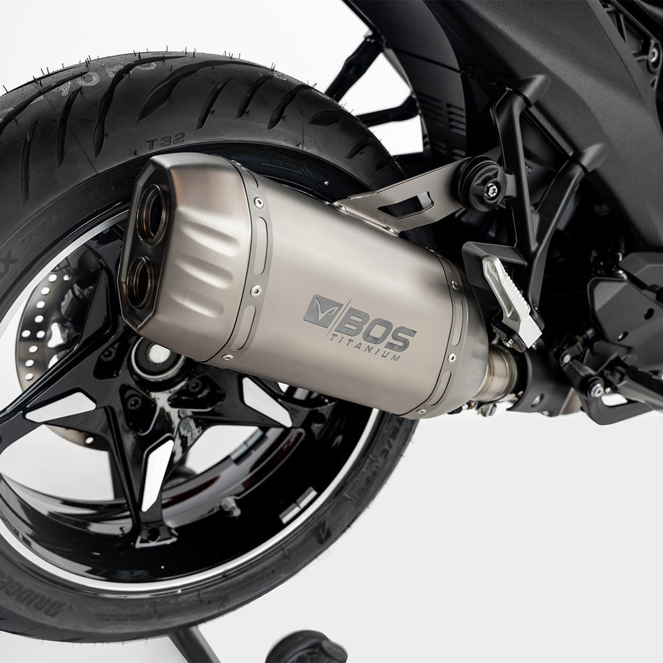Échappement BOS DesertFox Double D Titanium pour BMW R 1300 R – détail de montage