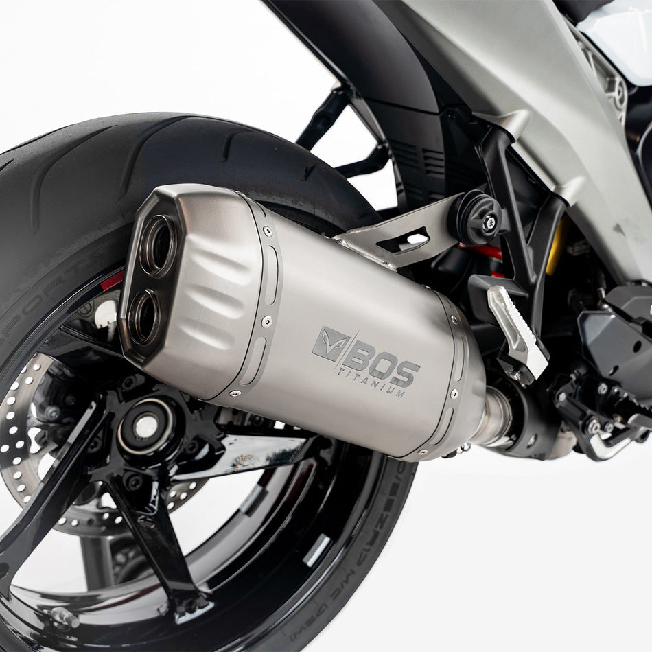 Échappement BOS DesertFox Double D Titanium pour BMW R 1300 RS – détail de montage